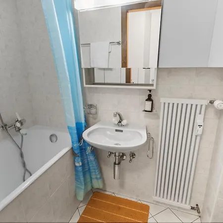 아파트 Escapade Romantique Avec Vue, Balcon Et Parking *