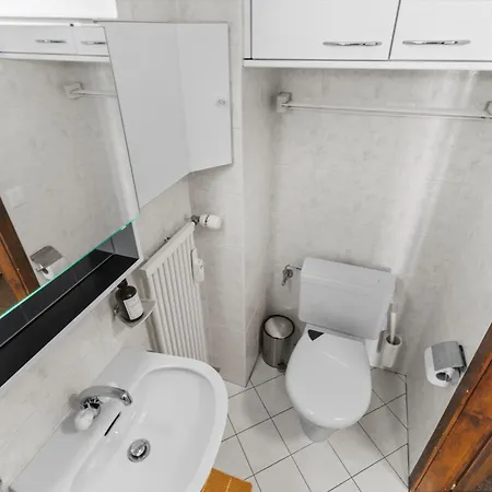 Escapade Romantique Avec Vue, Balcon Et Parking 크란스몬타나
